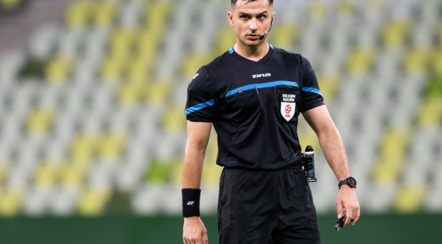 Marcin Kochanek sędzią meczu Wisła Kraków – Miedź Legnica