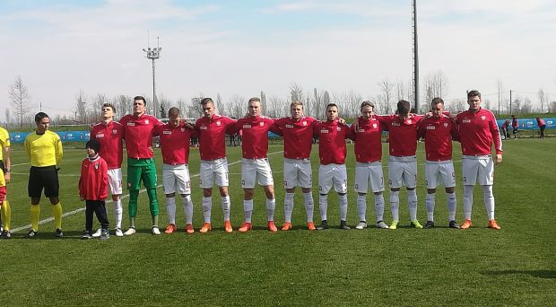 U-19: Remis Polski z Czechami. Radosław Majecki obronił rzut karny