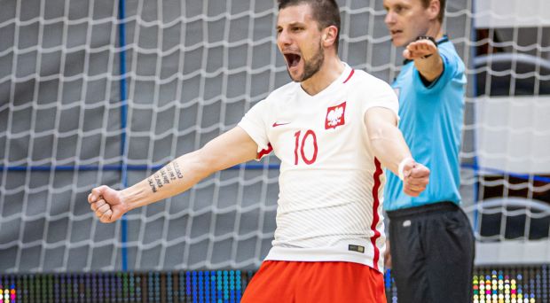 [FUTSAL] Polska jedzie na EURO! Biało-czerwoni lepsi od Czechów!